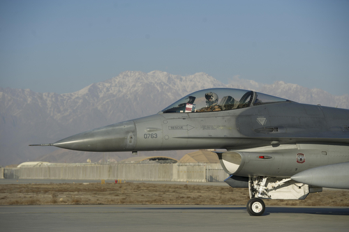 20160201_Bagram_AFG_F16A